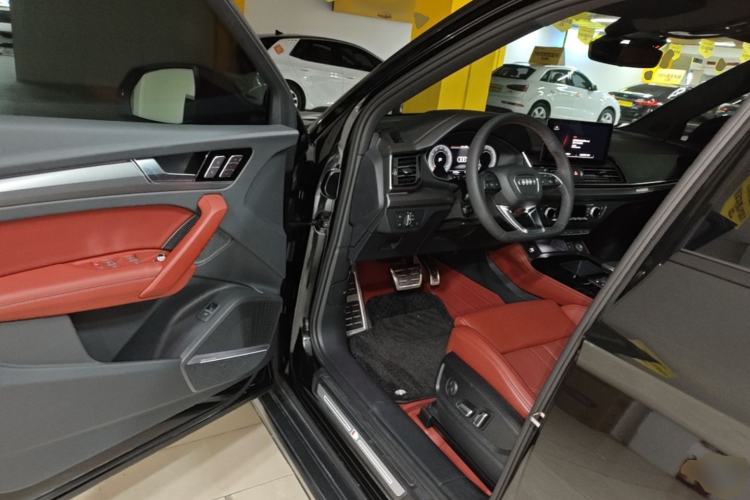 Used Audi Q5L 2024 45 TFSI Luxury Dynamic Model Driver Seat