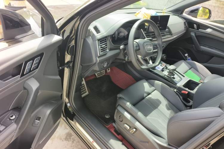 Used Audi Q5L 2024 45 TFSI Luxury Dynamic Model Driver Seat