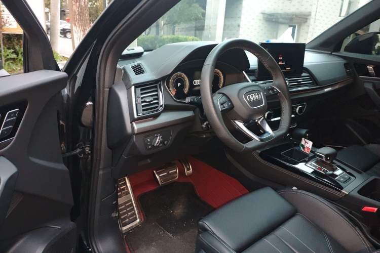 Used Audi Q5L 2024 45 TFSI Luxury Dynamic Model Driver Seat