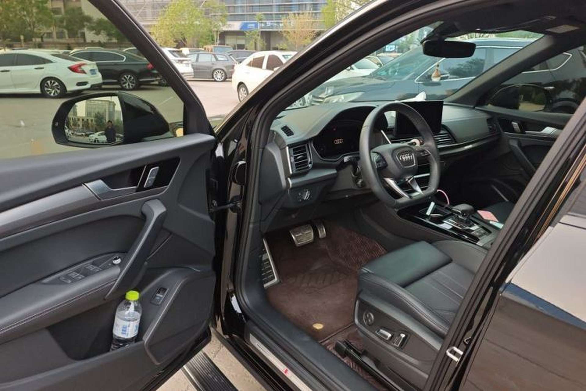 Used Audi Q5L 2024 40 TFSI Luxury Dynamic Edition Driver Seat