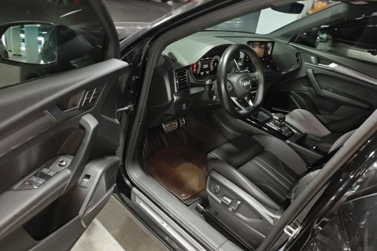 Used Audi Q5L 2024 45 TFSI Luxury Dynamic Model Driver Seat