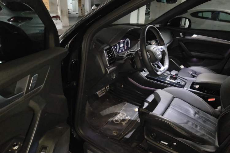 Used Audi Q5L 2024 40 TFSI Luxury Dynamic Edition Driver Seat