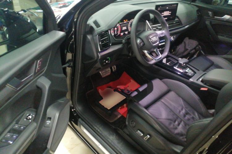 Used Audi Q5L 2024 40 TFSI Luxury Dynamic Edition Driver Seat