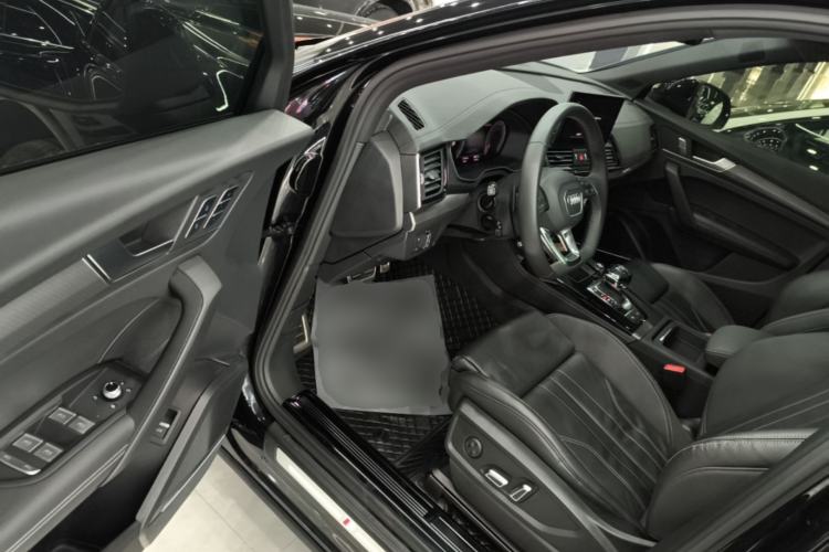 Used Audi Q5L 2024 45 TFSI Luxury Dynamic Model Driver Seat