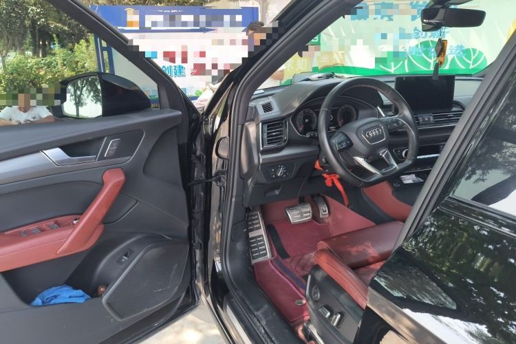 Used Audi Q5L 2024 40 TFSI Luxury Dynamic Edition Driver Seat