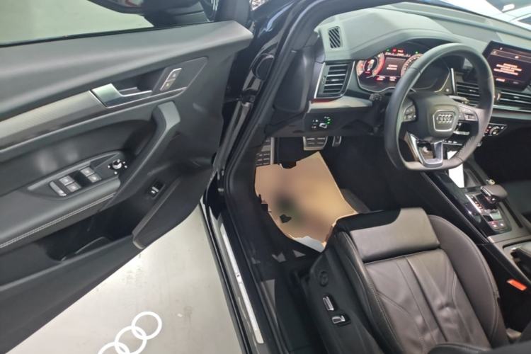 Used Audi Q5L 2024 40 TFSI Luxury Dynamic Edition Driver Seat