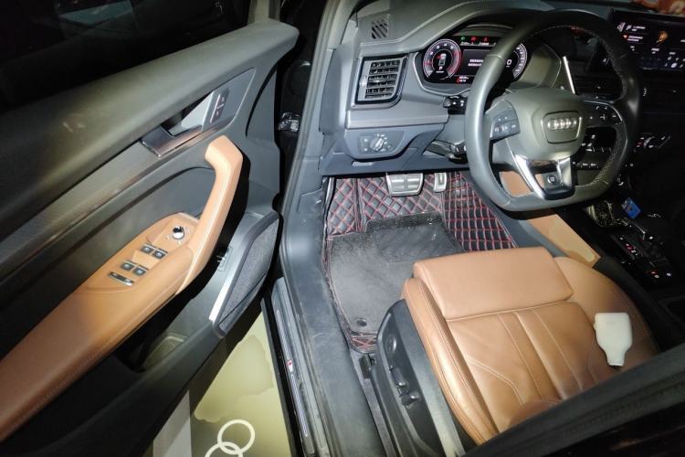 Used Audi Q5L 2024 40 TFSI Luxury Dynamic Edition Driver Seat