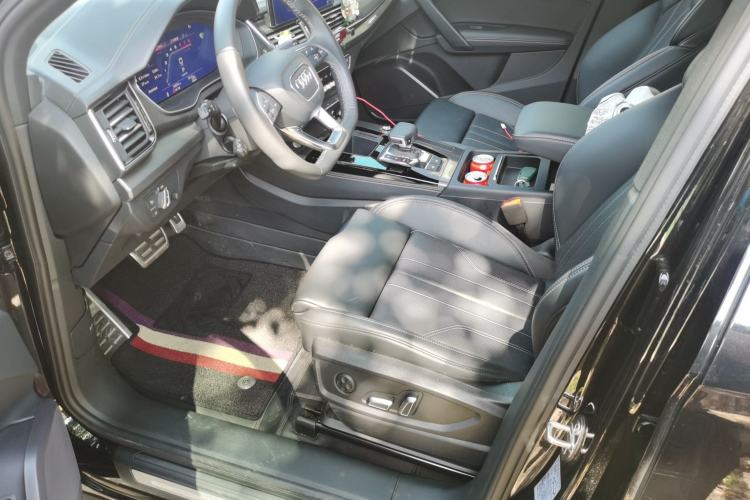 Used Audi Q5L 2024 40 TFSI Luxury Dynamic Edition Driver Seat