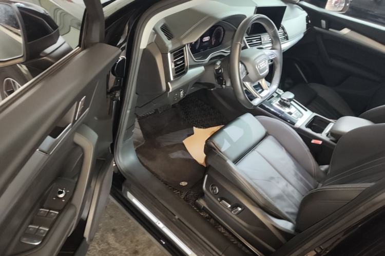 Used Audi Q5L 2024 40 TFSI Fashion Dynamic Model Driver Seat