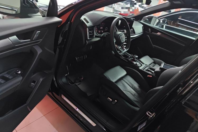 Used Audi Q5L 2024 40 TFSI Luxury Dynamic Edition Driver Seat