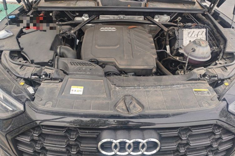Used Audi Q5L 2024 45 TFSI Luxury Dynamic Model Engine Bay