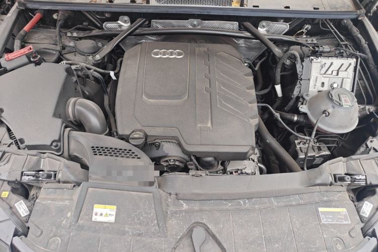 Used Audi Q5L 2024 45 TFSI Luxury Dynamic Model Engine Bay