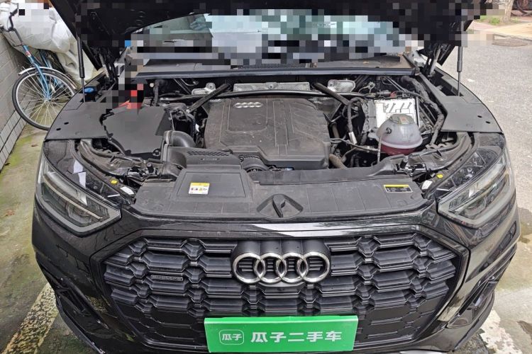 Used Audi Q5L 2024 45 TFSI Luxury Dynamic Model Engine Bay
