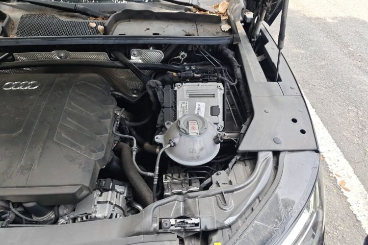 Used Audi Q5L 2024 40 TFSI Fashion Dynamic Model Engine Bay Left