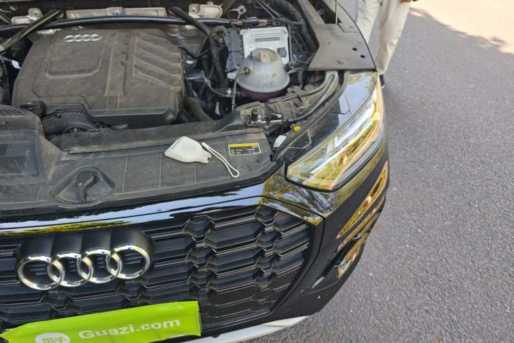 Used Audi Q5L 2024 40 TFSI Luxury Dynamic Edition Engine Bay Left