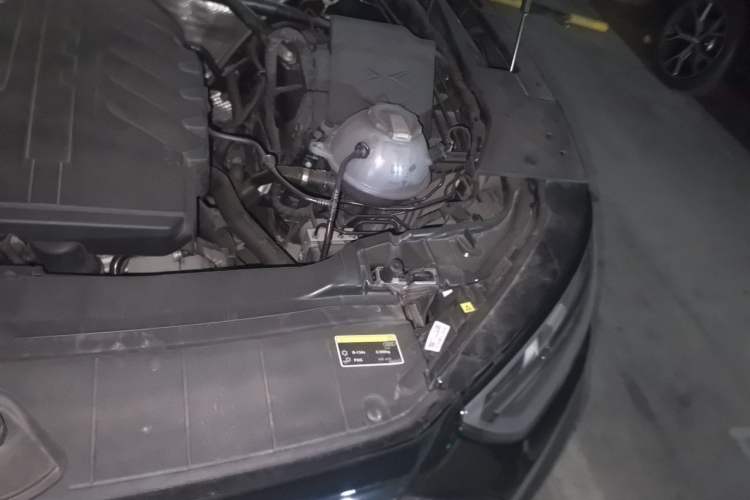 Used Audi Q5L 2024 40 TFSI Luxury Dynamic Edition Engine Bay Left
