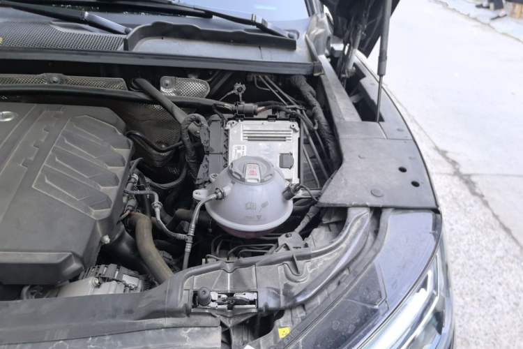 Used Audi Q5L 2024 40 TFSI Fashion Dynamic Model Engine Bay Left
