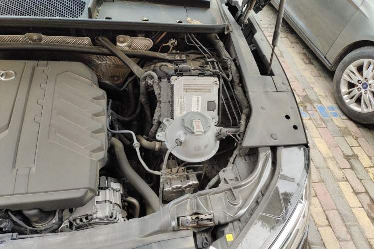 Used Audi Q5L 2024 40 TFSI Fashion Dynamic Model Engine Bay Left