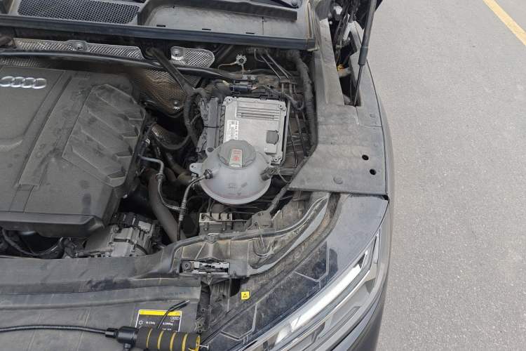 Used Audi Q5L 2024 40 TFSI Fashion Dynamic Model Engine Bay Left