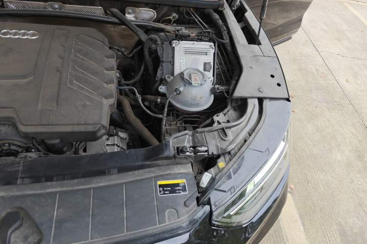 Used Audi Q5L 2024 40 TFSI Luxury Dynamic Edition Engine Bay Left