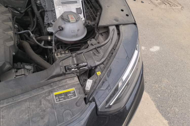 Used Audi Q5L 2024 40 TFSI Fashion Dynamic Model Engine Bay Left