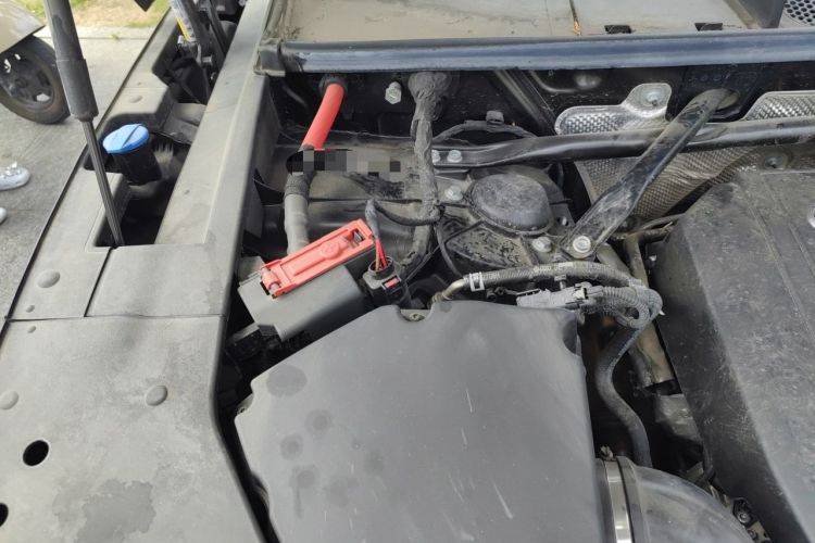 Used Audi Q5L 2024 45 TFSI Luxury Dynamic Model Engine Bay Right