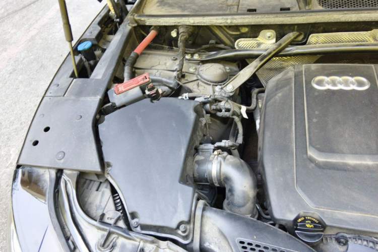 Used Audi Q5L 2024 40 TFSI Luxury Prestige Edition Engine Bay Right