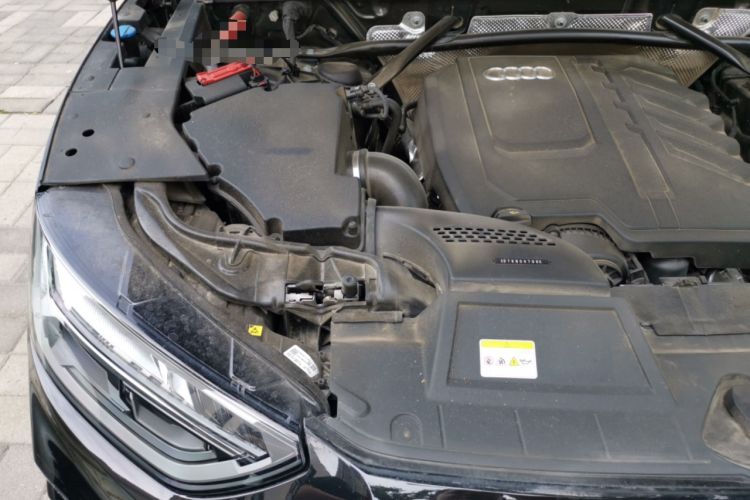 Used Audi Q5L 2024 45 TFSI Luxury Dynamic Model Engine Bay Right