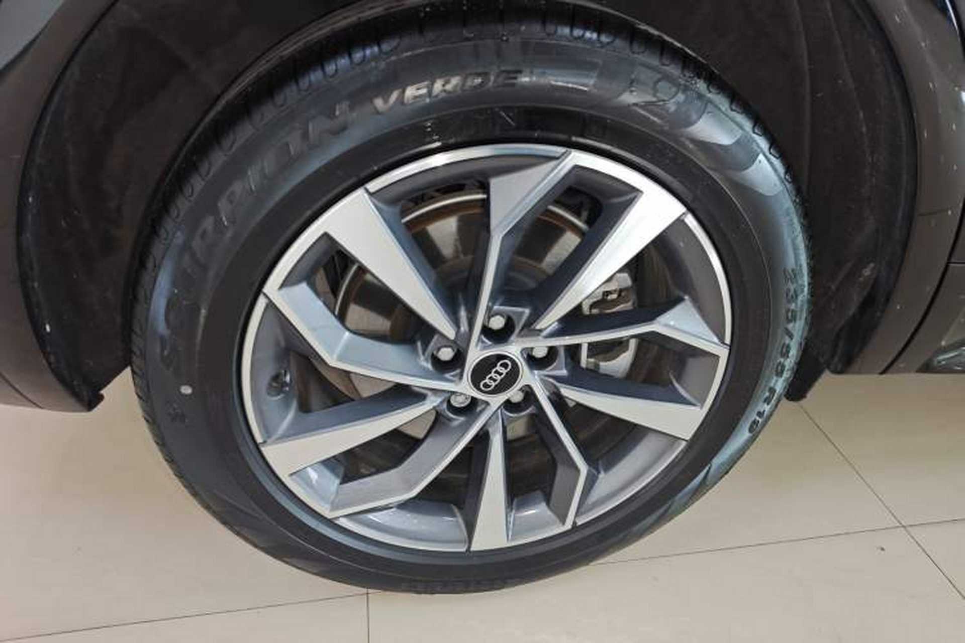 Used Audi Q5L 2024 40 TFSI Luxury Dynamic Edition Exterior 5