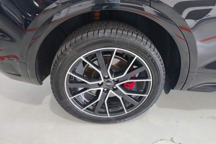 Used Audi Q5L 2024 45 TFSI Luxury Dynamic Model Exterior 5