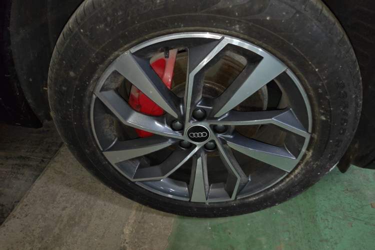Used Audi Q5L 2024 40 TFSI Luxury Dynamic Edition Exterior 7