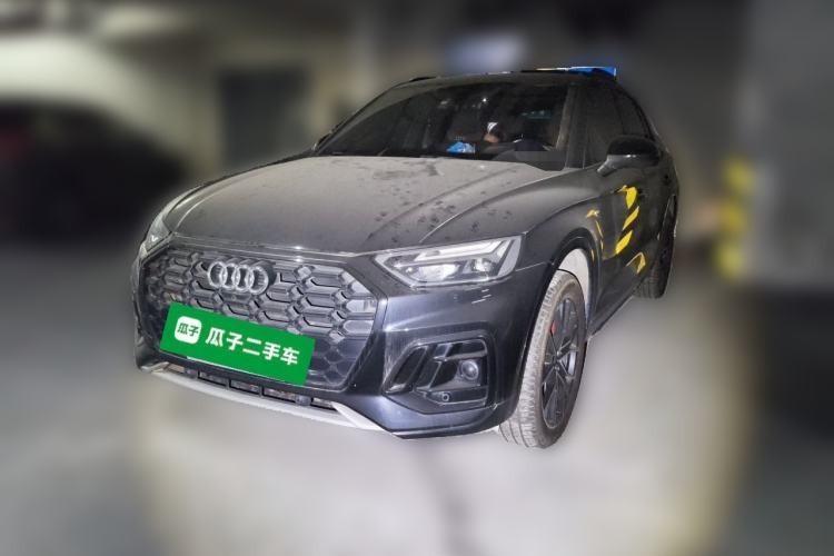 Used Audi Q5L 2024 45 TFSI Luxury Dynamic Model Guazi used car, China used car export, Used car for sale, Used cars, Cheapest cars for sale