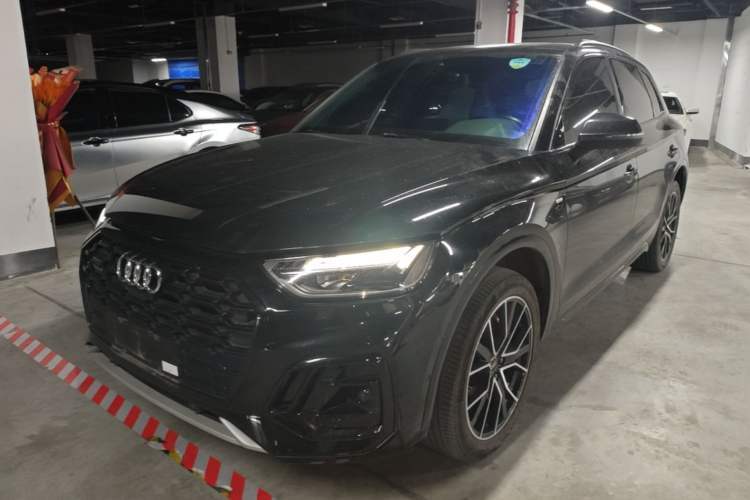 Used Audi Q5L 2024 45 TFSI Luxury Dynamic Model Guazi used car, China used car export, Used car for sale, Used  cars, Cheapest cars for sale