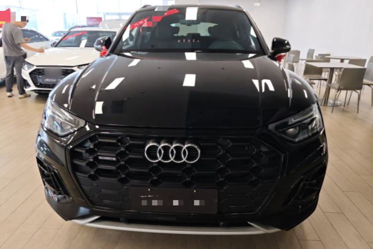 Used Audi Q5L 2024 40 TFSI Fashion Dynamic Model Front
