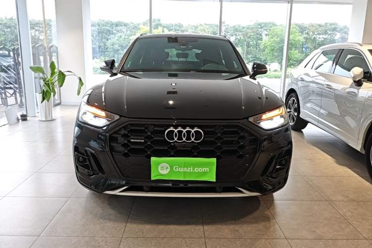 Used Audi Q5L 2024 45 TFSI Luxury Dynamic Model Front
