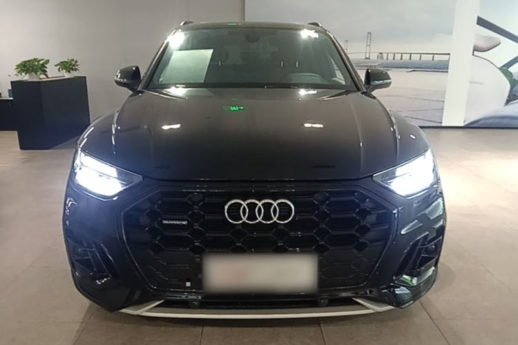 Used Audi Q5L 2024 40 TFSI Luxury Dynamic Edition Front