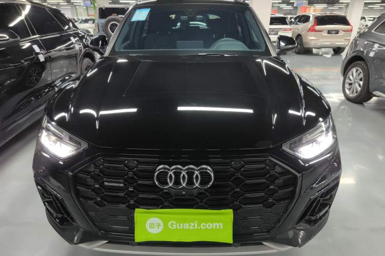 Used Audi Q5L 2024 45 TFSI Luxury Dynamic Model Front