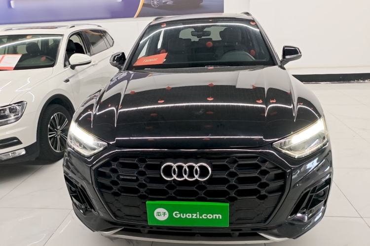 Used Audi Q5L 2024 40 TFSI Luxury Dynamic Edition Front
