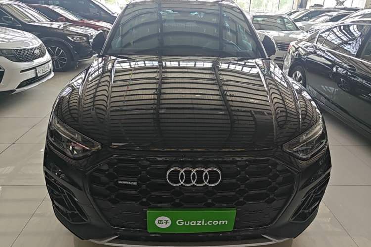 Used Audi Q5L 2024 40 TFSI Luxury Dynamic Edition Front