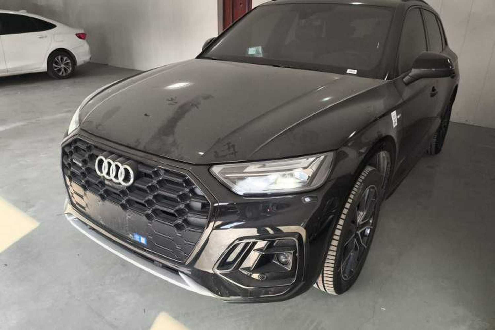 Used Audi Q5L 2024 45 TFSI Luxury Dynamic Model Front Left 45 Deg