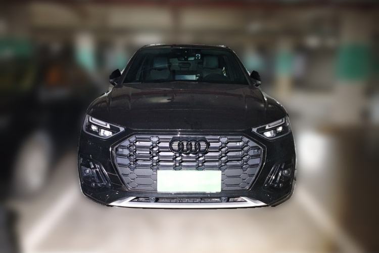 Used Audi Q5L 2024 40 TFSI Luxury Dynamic Edition Front