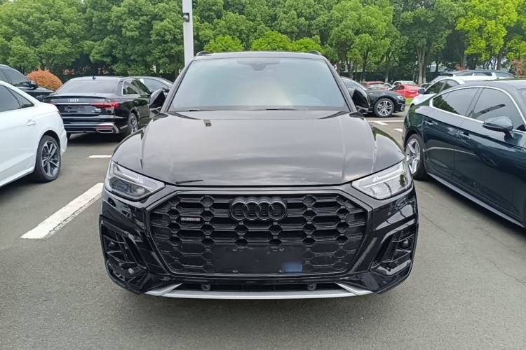Used Audi Q5L 2024 40 TFSI Luxury Dynamic Edition Front
