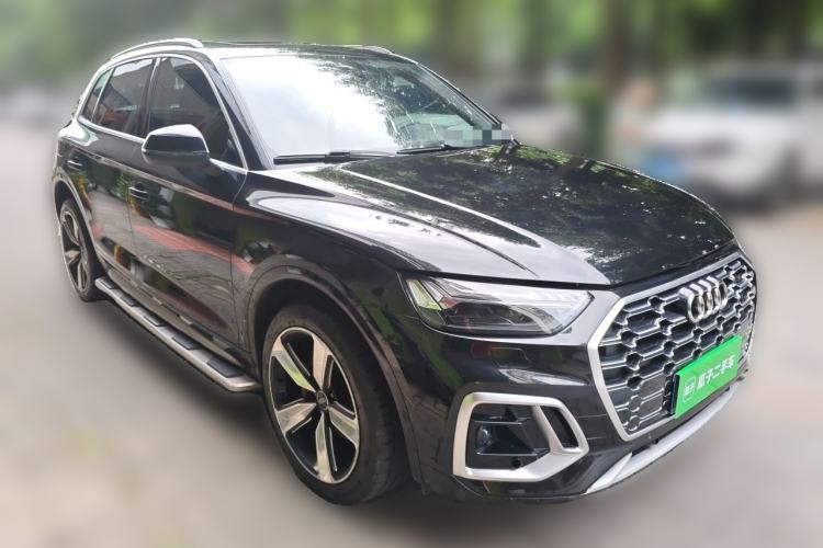 Used Audi Q5L 2024 40 TFSI Luxury Dynamic Edition Front Right 45 Deg