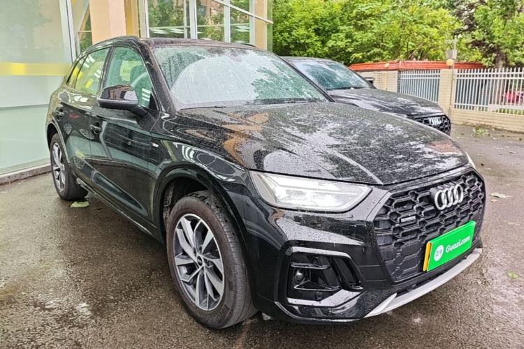 Used Audi Q5L 2024 40 TFSI Luxury Dynamic Edition Front Right 45 Deg