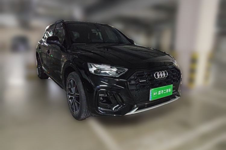 Used Audi Q5L 2024 40 TFSI Luxury Dynamic Edition Front Right 45 Deg