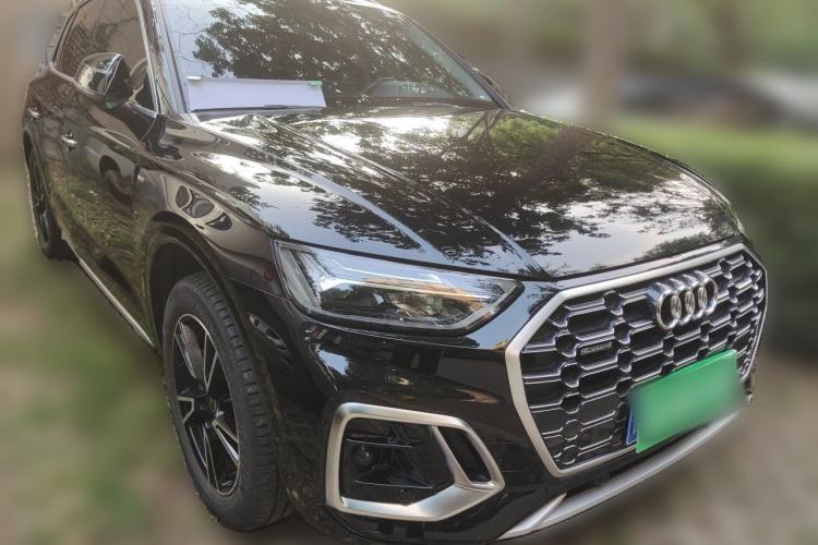 Used Audi Q5L 2024 40 TFSI Fashion Dynamic Model Front Right 45 Deg