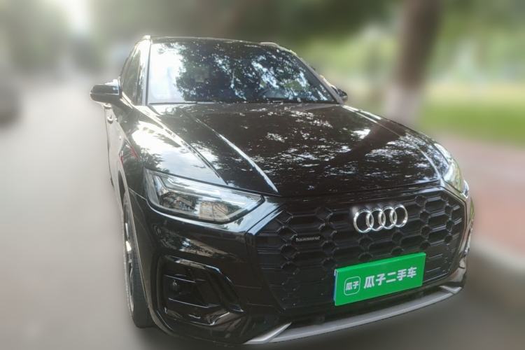 Used Audi Q5L 2024 40 TFSI Luxury Dynamic Edition Front Right 45 Deg
