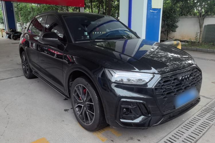 Used Audi Q5L 2024 45 TFSI Luxury Dynamic Model Front Right 45 Deg