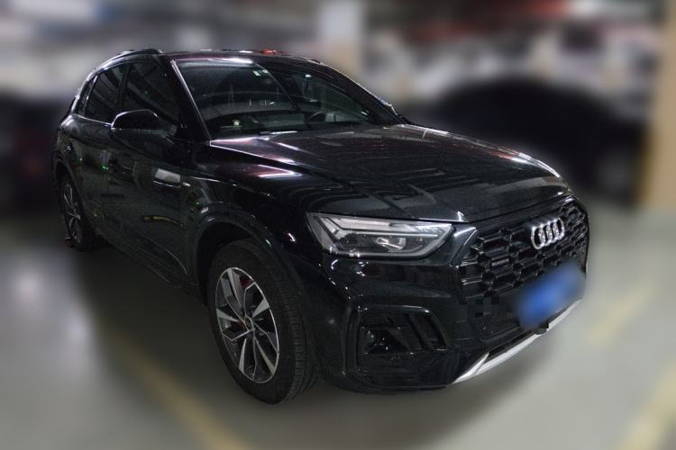 Used Audi Q5L 2024 40 TFSI Luxury Dynamic Edition Front Right 45 Deg