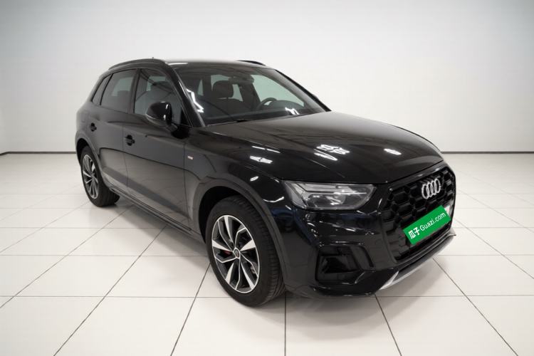 Used Audi Q5L 2024 40 TFSI Luxury Dynamic Edition Front Right 45 Deg